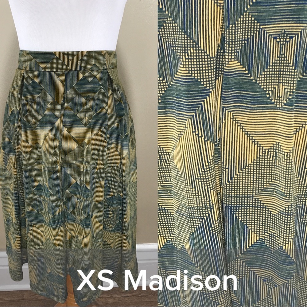 BNWT XS LLR Madison Skirt